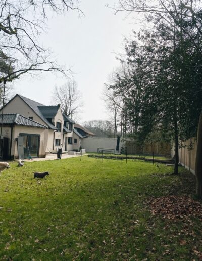 Dogi - DE TUIN EN LOSLOOPWEIDE
